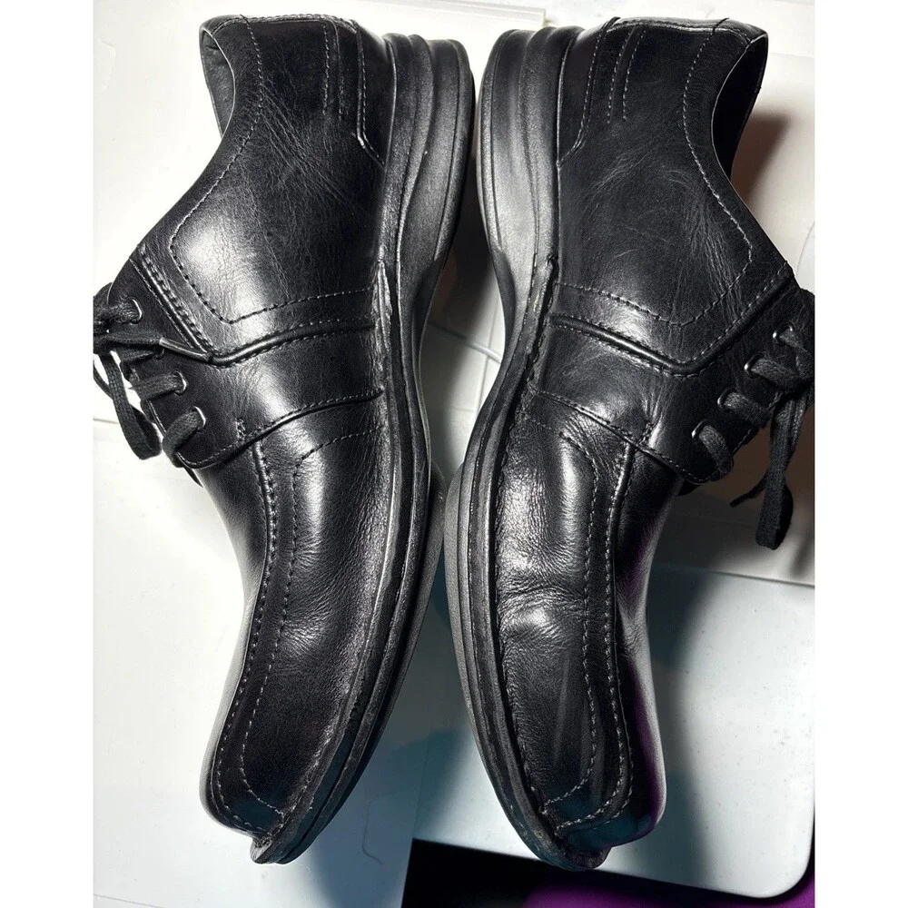 Clarks Wave Lace Men's Dress Shoes Size 11 1/2 Black Leather Square Toe Oxfords